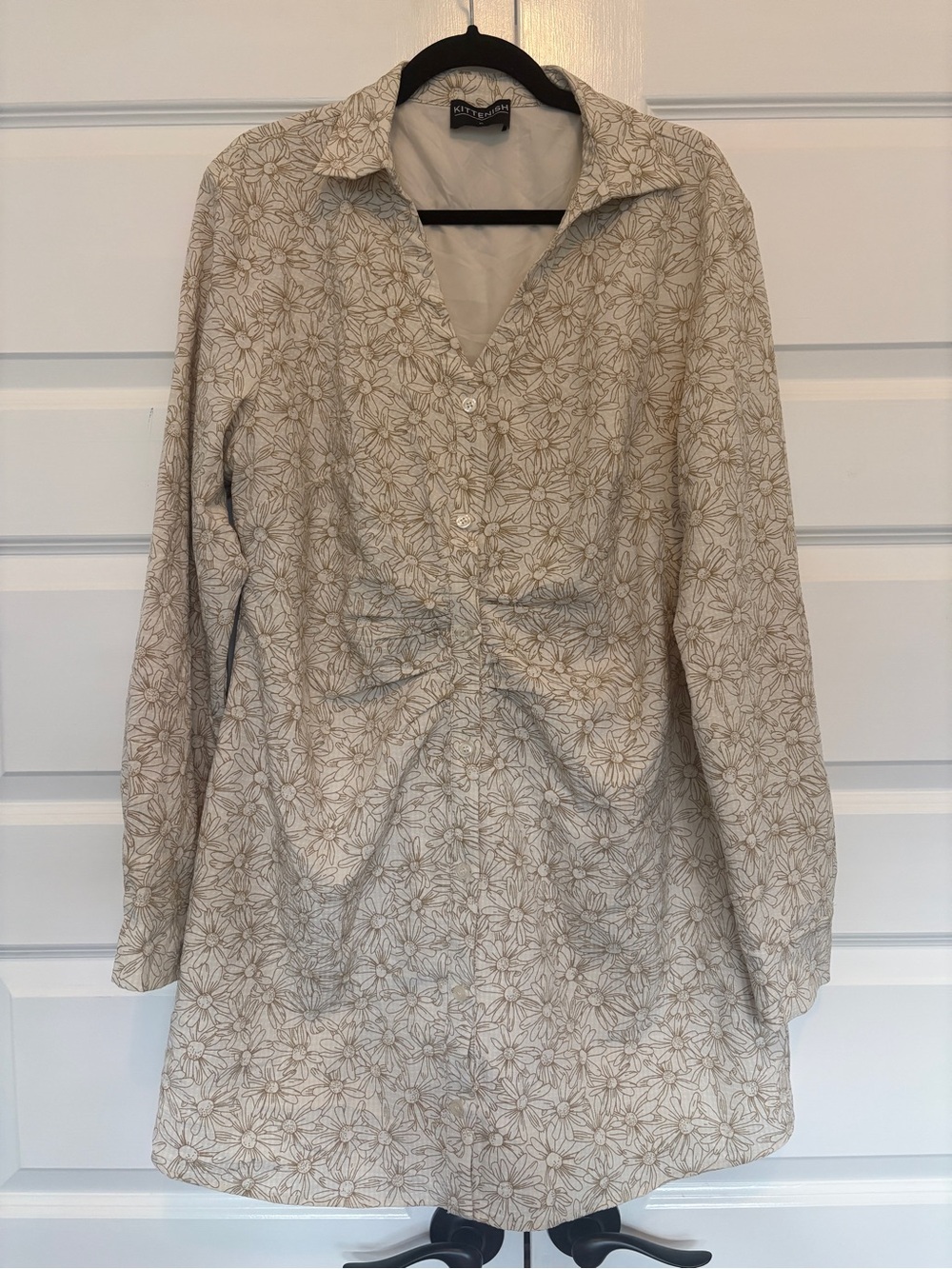 Kittenish Cream Floral Button-Front Long Sleeve Dress
